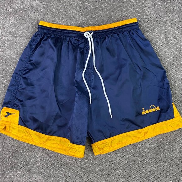 Vintage Diadora Shorts Men's Medium Soccer Shiny Satin Nylon Athletic Blue 5" - Picture 1 of 13